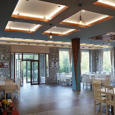 Bar Restorant Baci * Kelcyre
